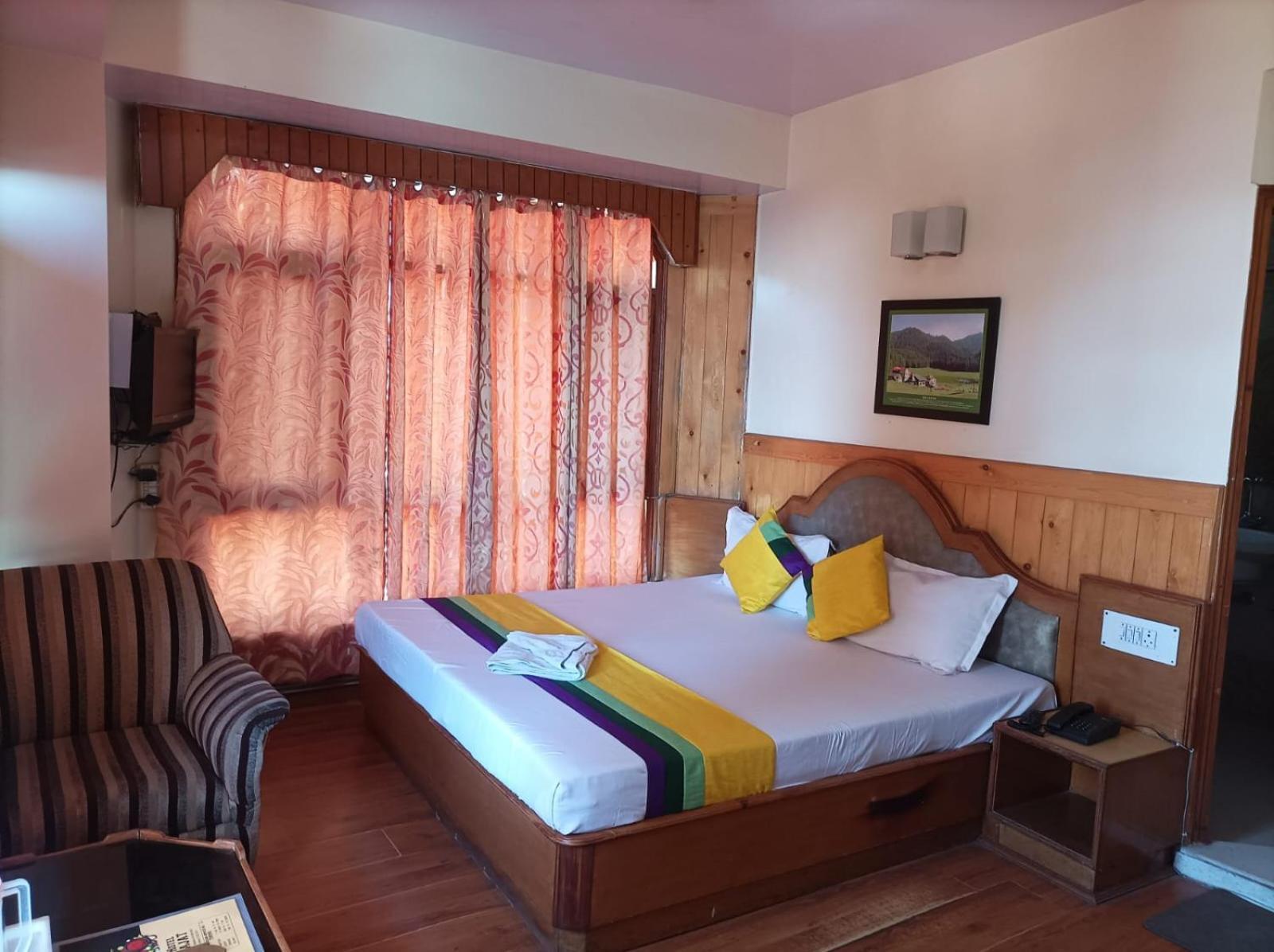 Hotel Rajat Chhota Simla Bagian luar foto